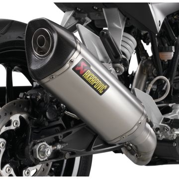 KTM 125 Duke Akrapovic Slip-On Silencer